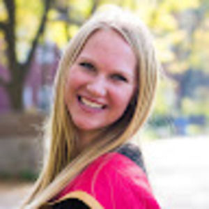 Meet your Posher, Leah